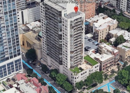 33 W Delaware Place - Photo 1