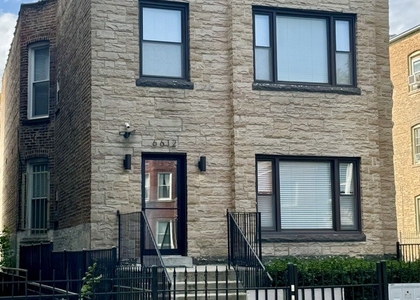6612 S Ingleside Avenue - Photo 1