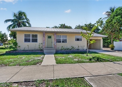1484 Linhart Avenue - Photo 1