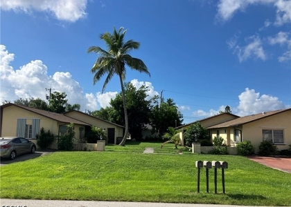 718 Se 46th Lane - Photo 1
