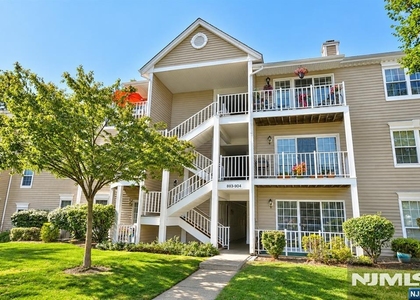898 Tuliptree - Photo 1