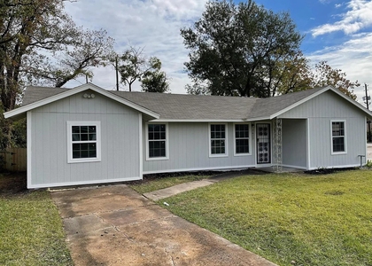 7617 Jutland Road - Photo 1