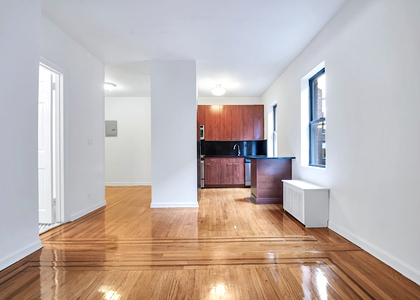 Madison Avenue - Photo 1