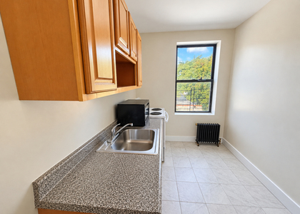 553 Hinsdale Street - Photo 1