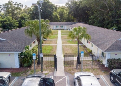 11724 N 14th Street - Photo 1