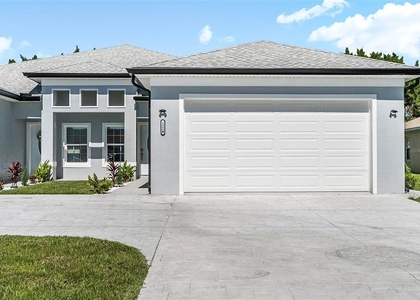 122 Coral Reef Court N - Photo 1