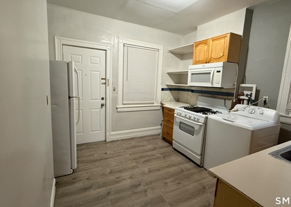 398 Bond Street - Photo 1