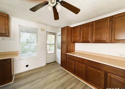 52 Albert Street - Photo 1