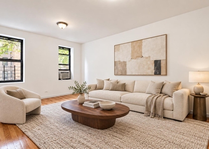 44 Bennett Avenue - Photo 1