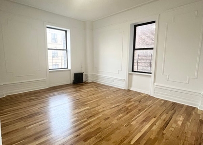 West 157th Street & Broadway - Photo 1