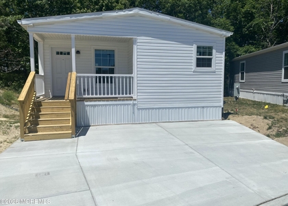 17 Maple Tree Court - Photo 1