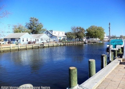 223 Butler Boulevard - Photo 1