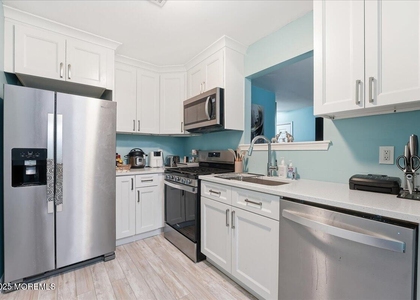 1 Central Avenue - Photo 1