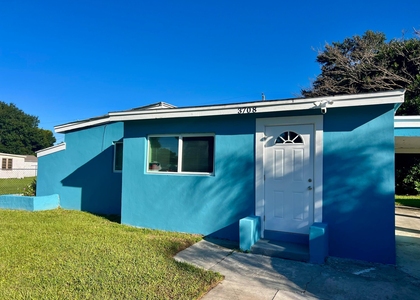 3708 Avenue K - Photo 1