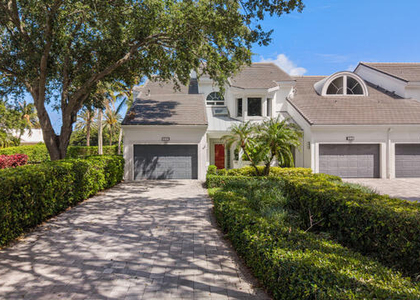 310 Spyglass Way - Photo 1