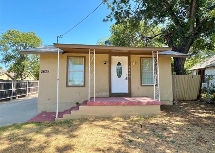 2625 E 12th Street - Photo 1
