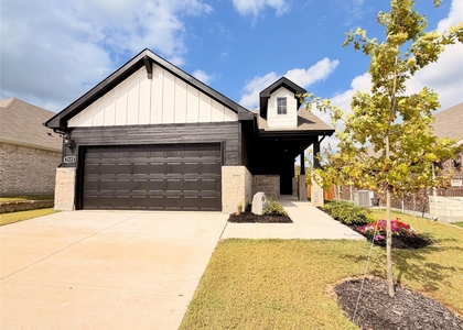 2125 Rannoch Street - Photo 1