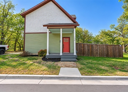 801 W Morphy Street - Photo 1
