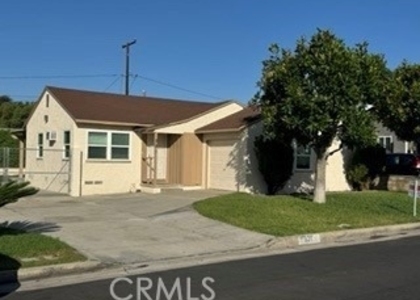 321 S Colfax - Photo 1