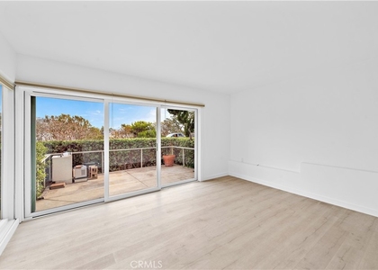 182 Cliff Drive - Photo 1