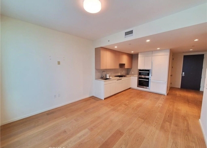 877 Francisco Street - Photo 1