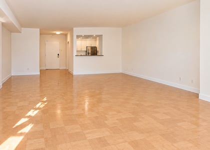  East 36th Street - Photo 1