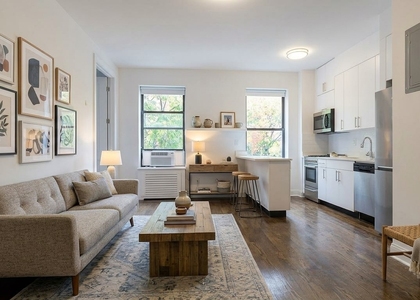 West 12th Street - Photo 1