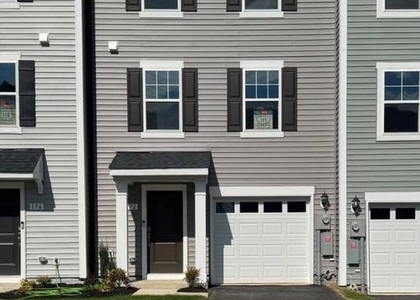 172 Bolingbroke Way - Photo 1