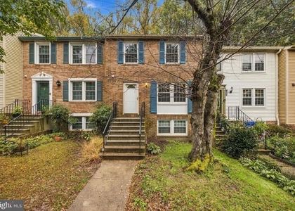 5806 High Bluff Court - Photo 1