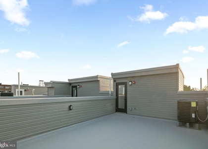 1522 N 8th Street - Photo 1
