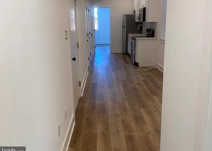 1245 W Westmoreland Street - Photo 1