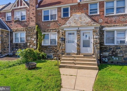808 Derwyn Road - Photo 1