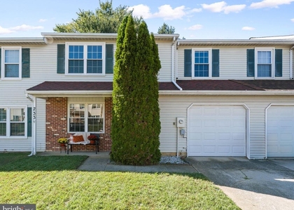 233 Lafayette Drive - Photo 1