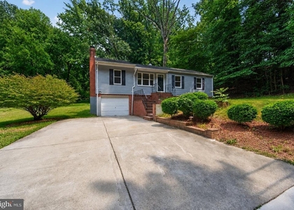 7012 Noah Drive - Photo 1