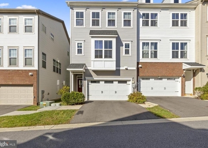 13264 Dowdens Ridge Drive - Photo 1