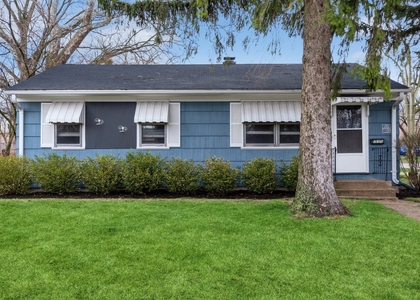 735 Chestnut Street - Photo 1