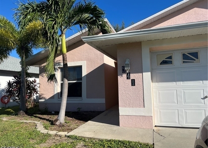 541 Se 6th Terrace - Photo 1