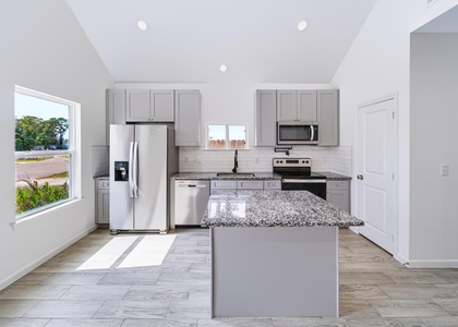 16686 E Lynbrook - Photo 1
