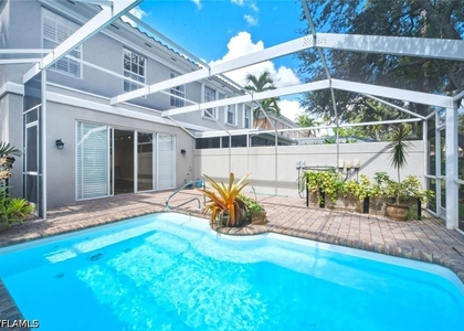 5729 Cove Circle - Photo 1