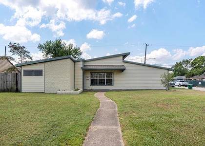7527 Dearborn Street - Photo 1