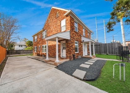 1508 Ridgewood Street - Photo 1