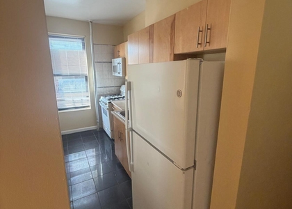 W 207 St / Vermilyea Avenue - Photo 1
