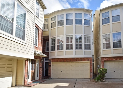 2645 Helena Street - Photo 1