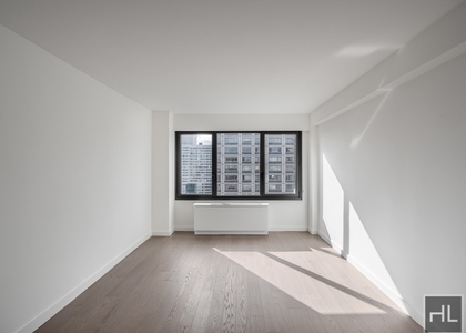 East 72nd Street - Photo 1