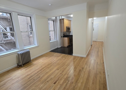 West 13 Street - Photo 1