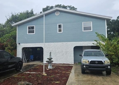 3101 N Canal Drive - Photo 1