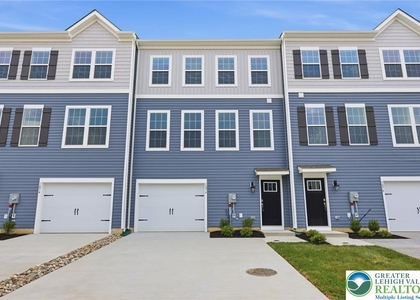 1076 Meadowlark Drive - Photo 1