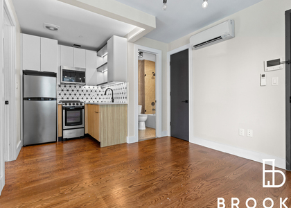 659 Hancock St - Photo 1