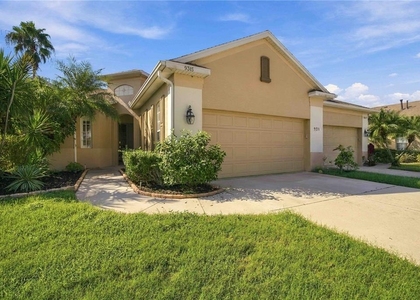 9315 34th Court E - Photo 1