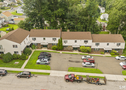 37 Enid Street - Photo 1